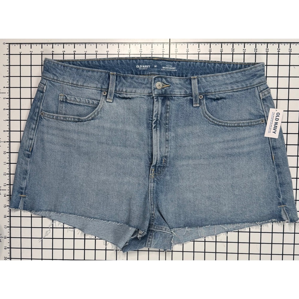 Old Navy High-Rise Micro Jean Shorts Women's 18 Light Wash Raw Hem NWT